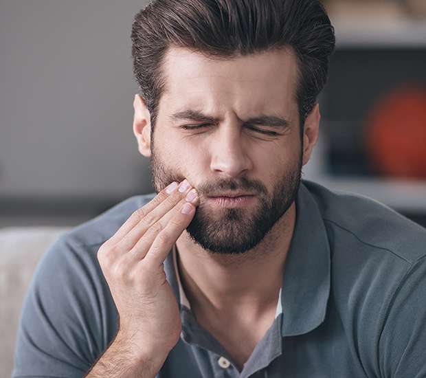 Mountain View Can a Cracked Tooth be Saved with a Root Canal and Crown